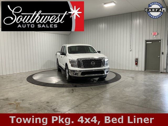 2018 Nissan Titan SV