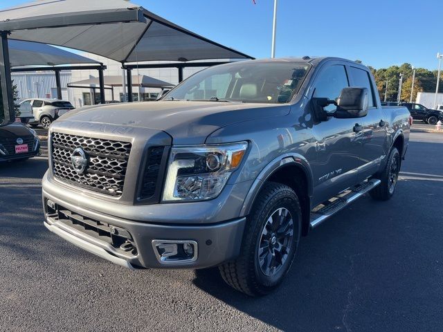 2018 Nissan Titan PRO-4X