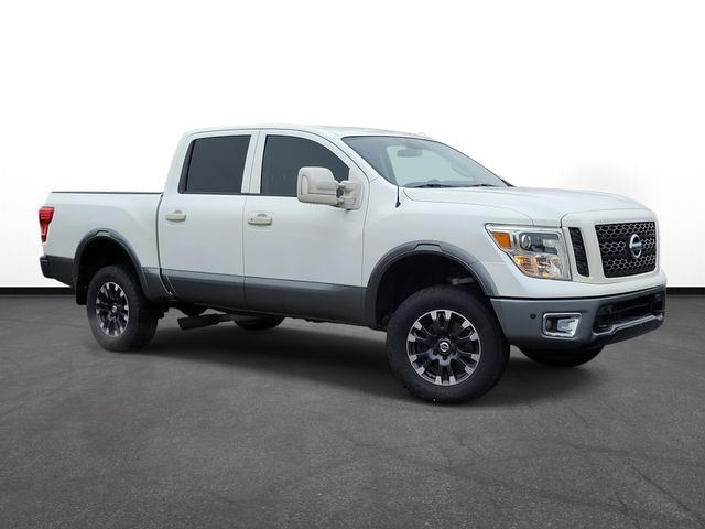 2018 Nissan Titan PRO-4X