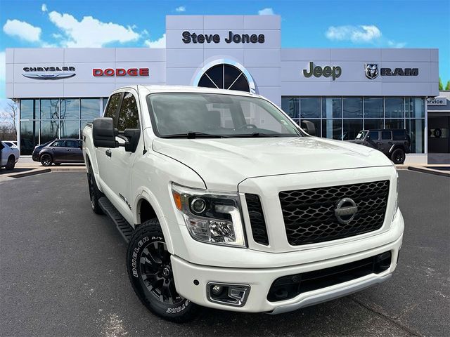 2018 Nissan Titan PRO-4X