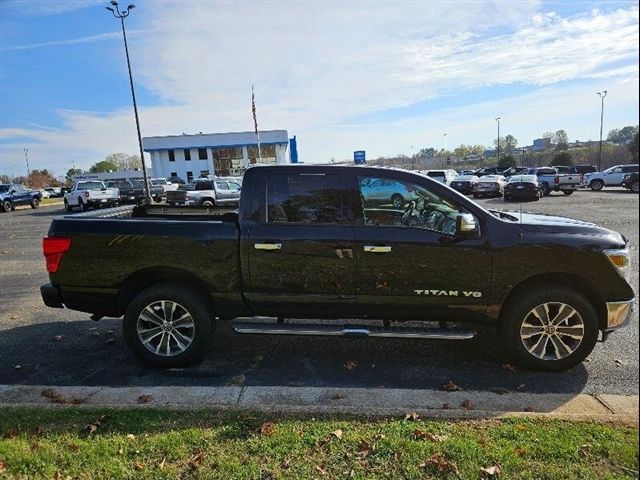 2018 Nissan Titan SL