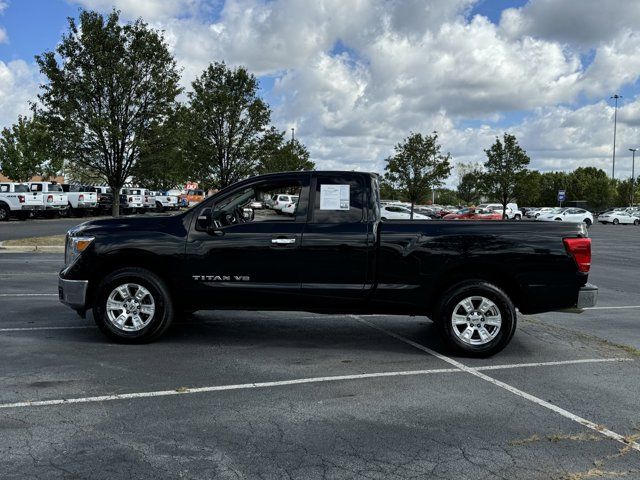 2018 Nissan Titan SV