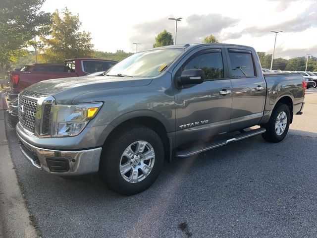 2018 Nissan Titan SV