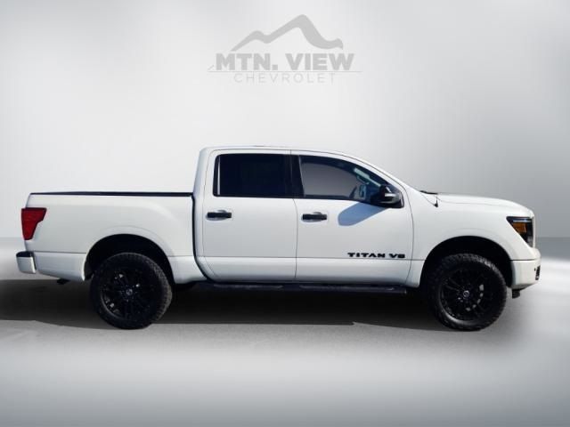 2018 Nissan Titan SV