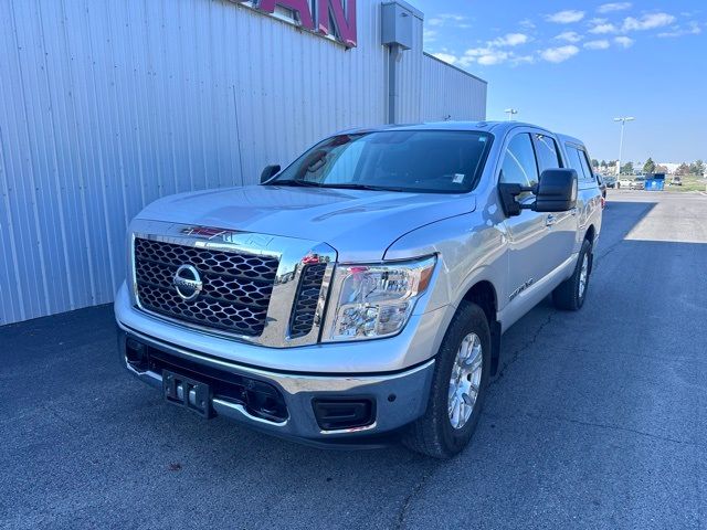 2018 Nissan Titan SV