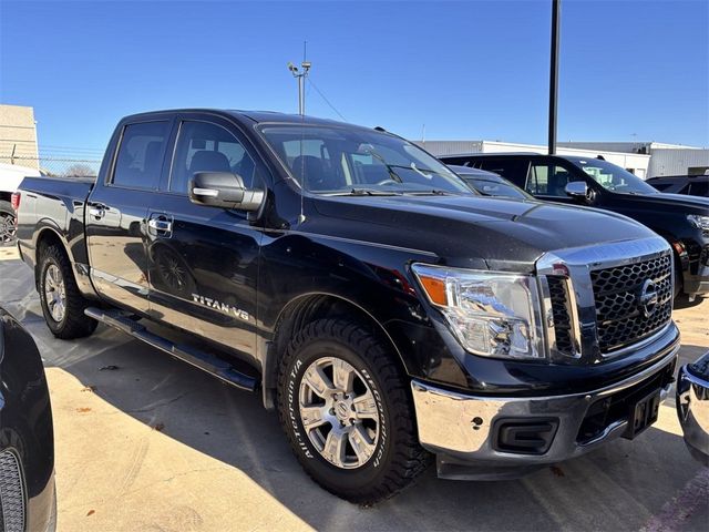 2018 Nissan Titan SV