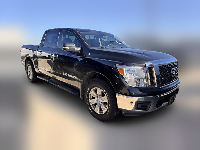 2018 Nissan Titan SV