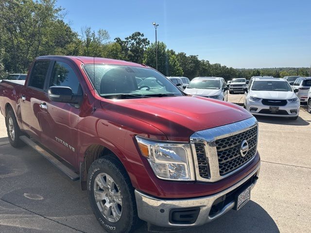 2018 Nissan Titan SV