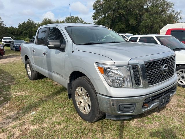 2018 Nissan Titan SV