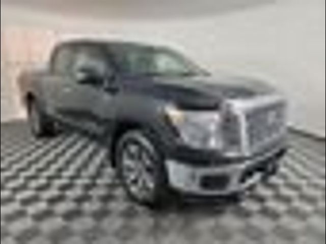 2018 Nissan Titan SV