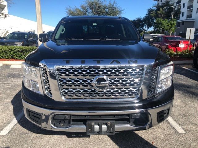 2018 Nissan Titan SV