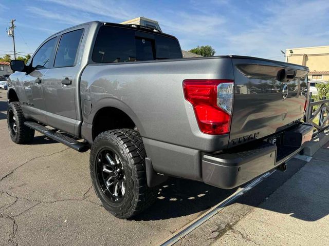 2018 Nissan Titan SV