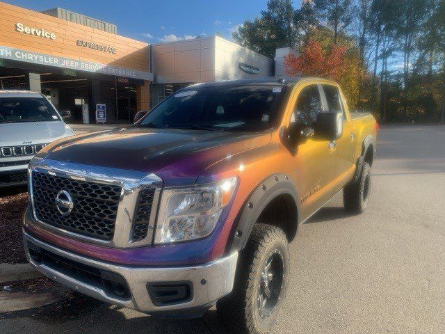 2018 Nissan Titan SV