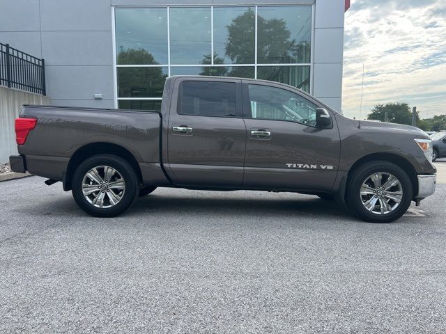 2018 Nissan Titan SV