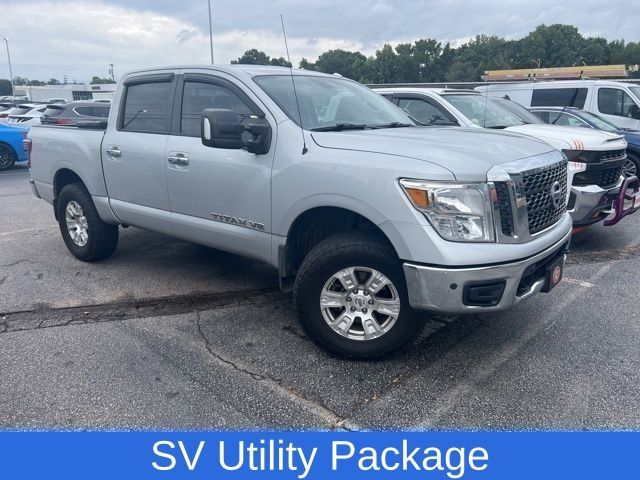 2018 Nissan Titan SV