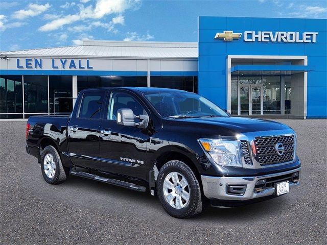 2018 Nissan Titan SV