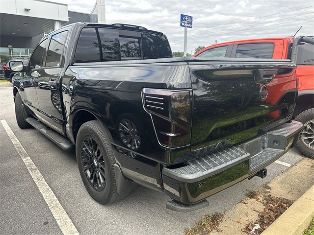 2018 Nissan Titan SV