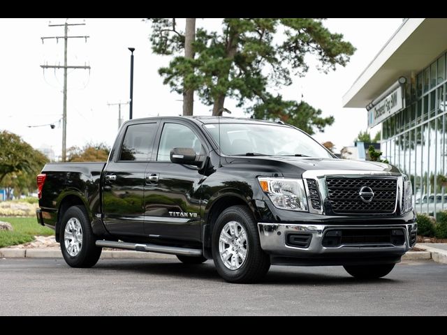 2018 Nissan Titan SV