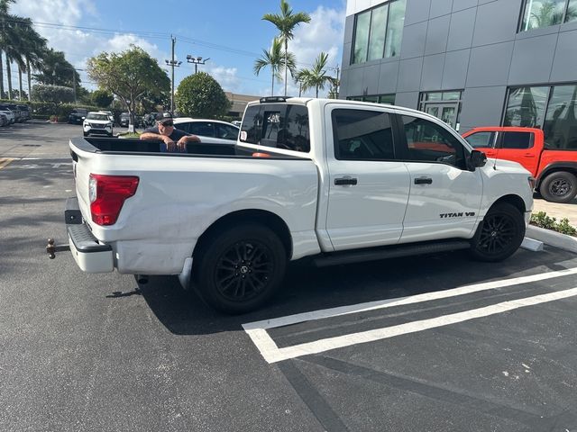 2018 Nissan Titan SV