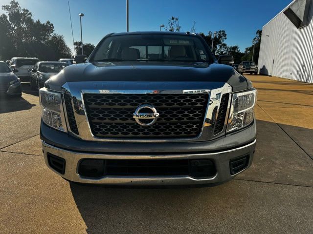 2018 Nissan Titan SV