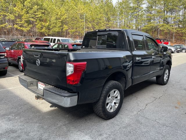 2018 Nissan Titan SV