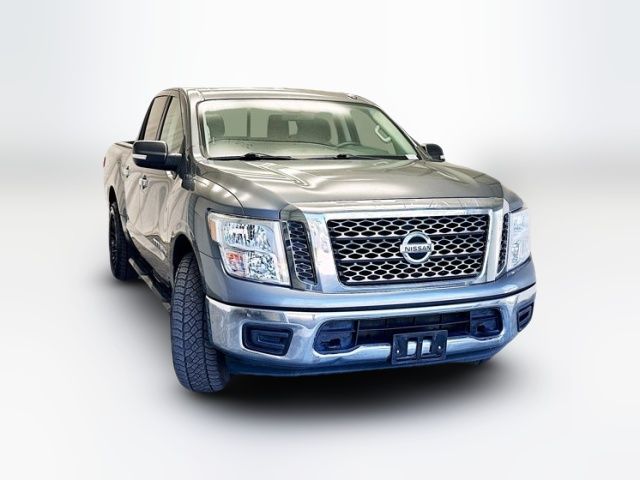 2018 Nissan Titan SV