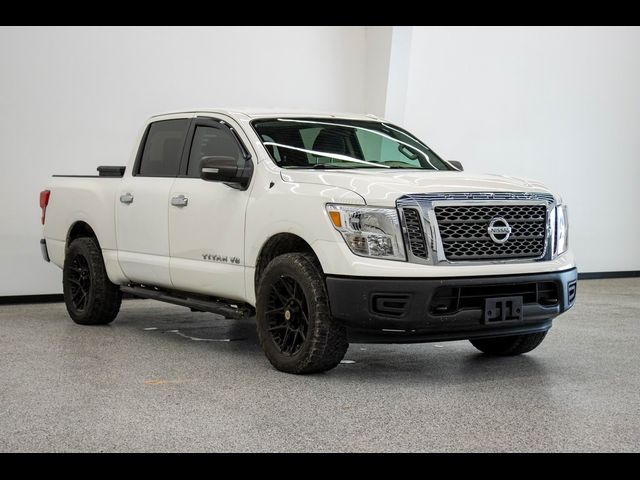2018 Nissan Titan SV