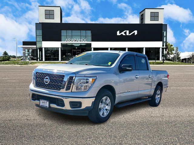 2018 Nissan Titan SV