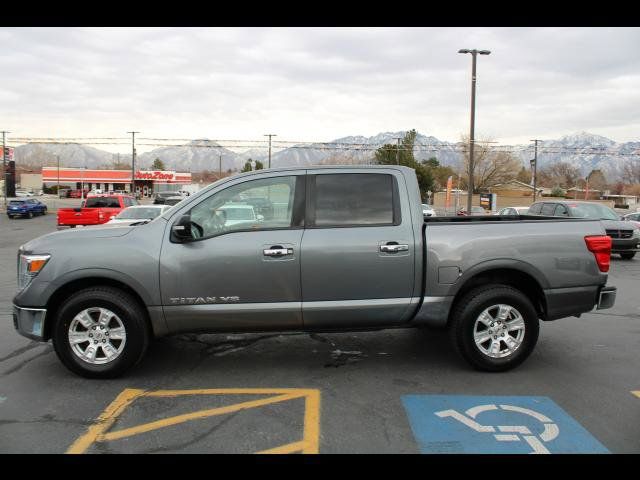 2018 Nissan Titan SV