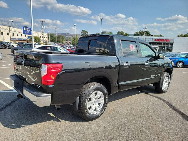 2018 Nissan Titan SV