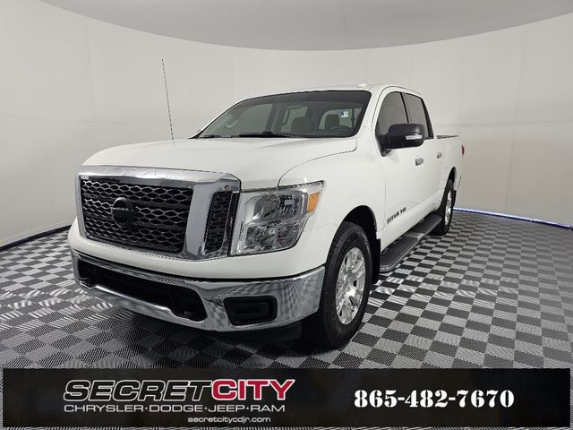 2018 Nissan Titan SV