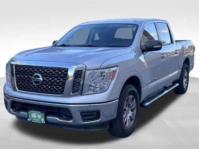 2018 Nissan Titan SV