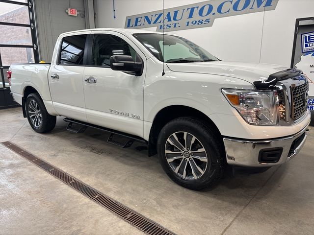 2018 Nissan Titan SV