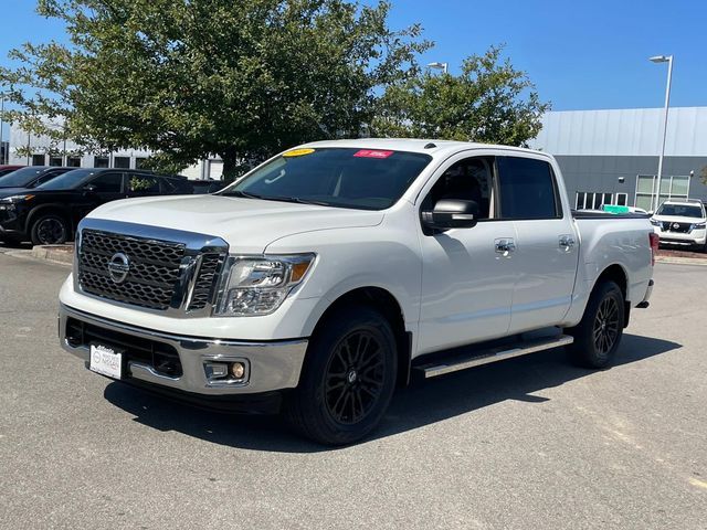 2018 Nissan Titan SV