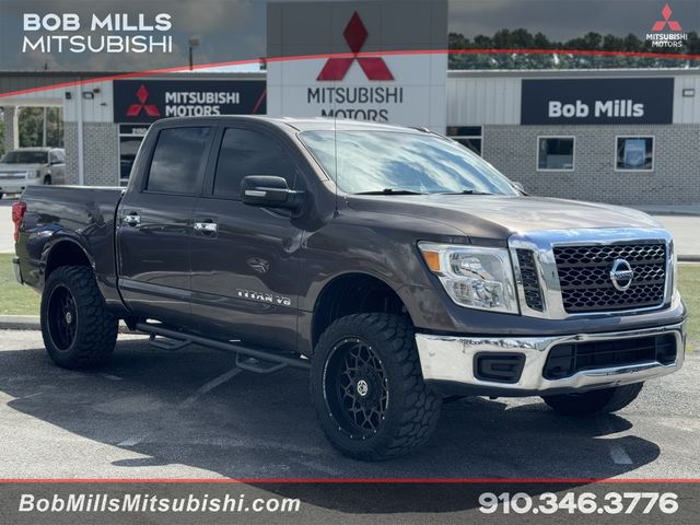 2018 Nissan Titan SV