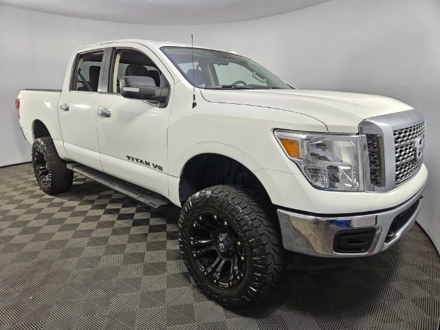 2018 Nissan Titan SV