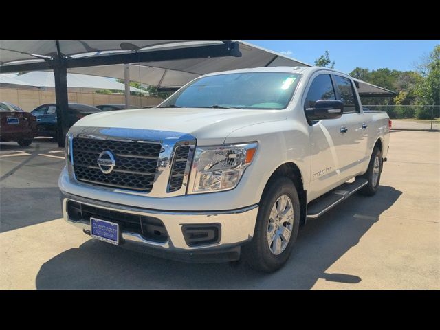 2018 Nissan Titan SV