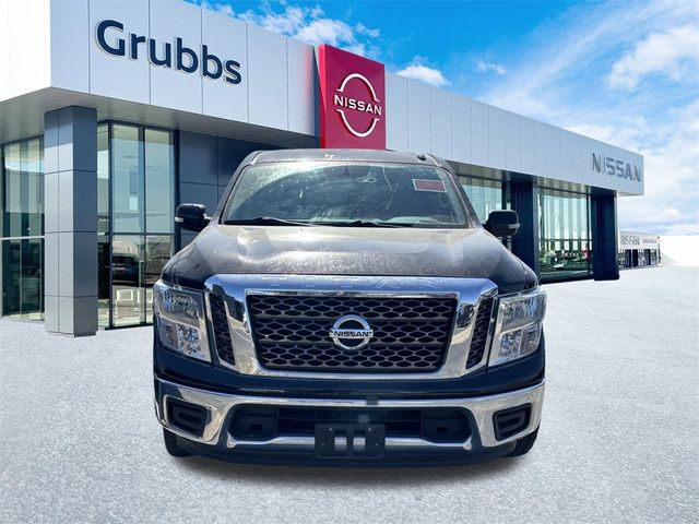 2018 Nissan Titan SV