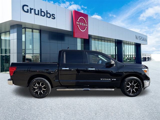 2018 Nissan Titan SV