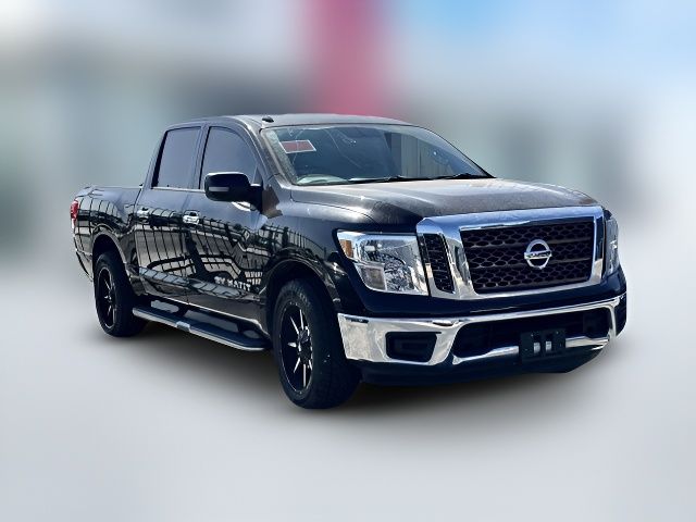 2018 Nissan Titan SV