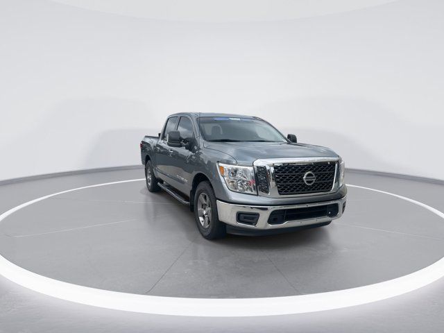 2018 Nissan Titan SV