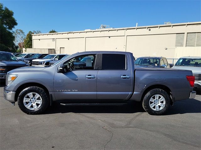 2018 Nissan Titan SV