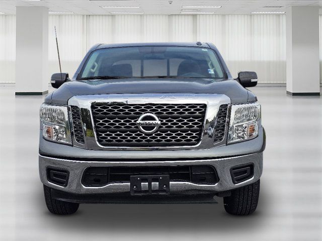 2018 Nissan Titan SV