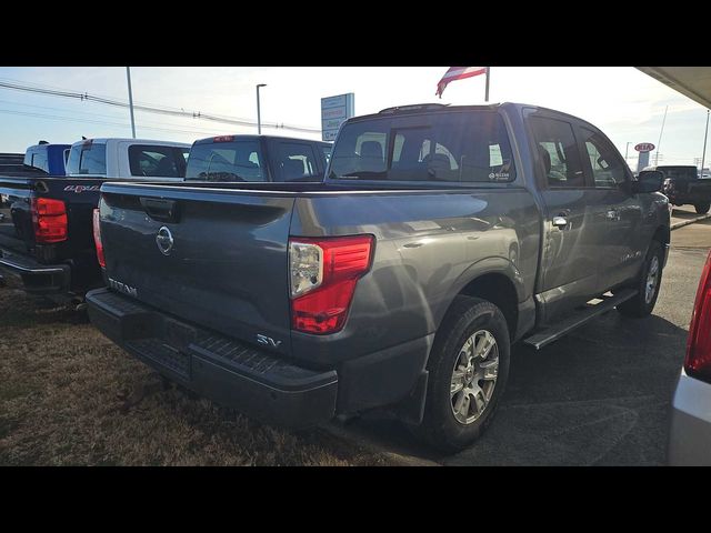 2018 Nissan Titan SV