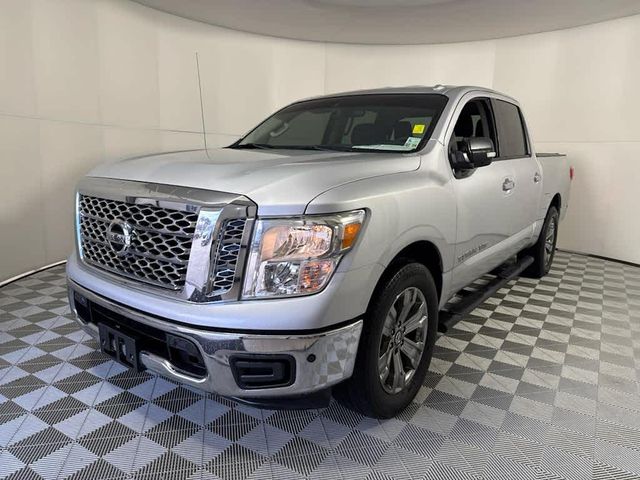 2018 Nissan Titan SV