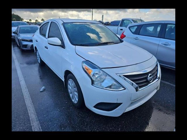 2018 Nissan Versa S Plus