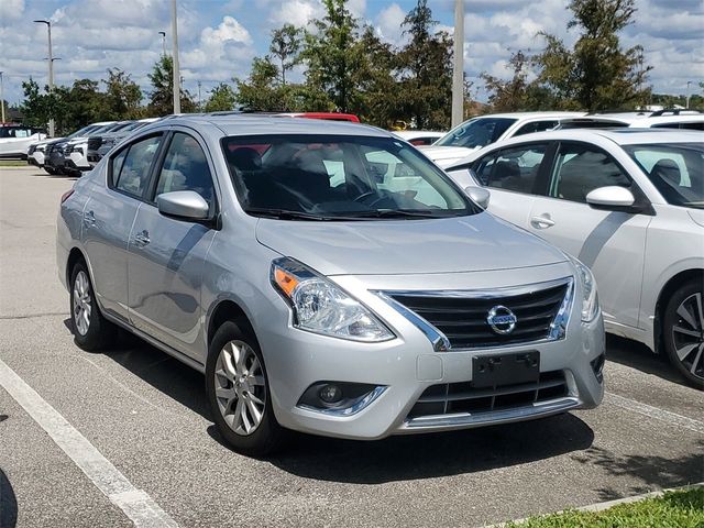 2018 Nissan Versa SV