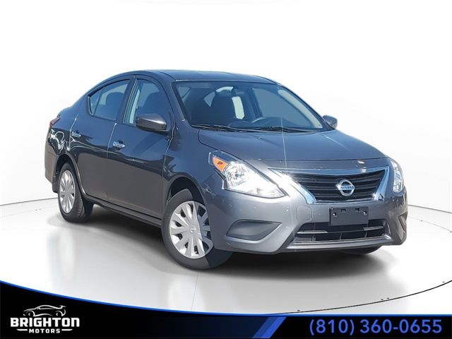 2018 Nissan Versa SV