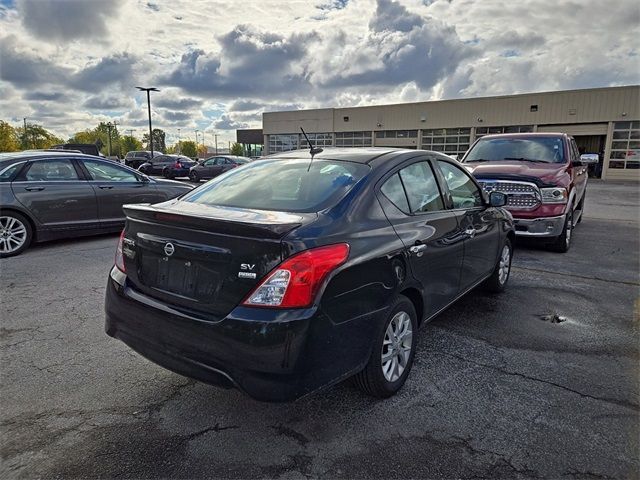 2018 Nissan Versa SV