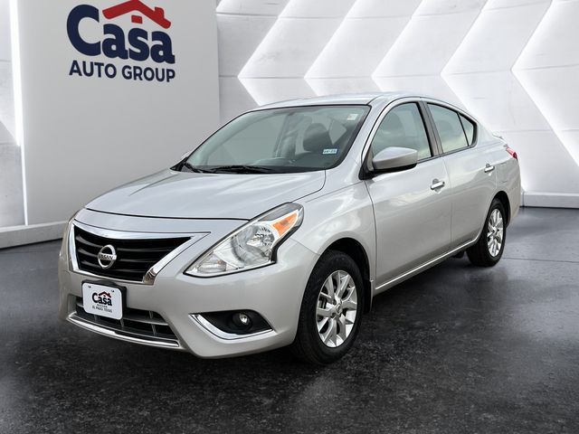 2018 Nissan Versa SV